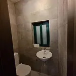 2 Bedroom In Bugibba アパート セント・ポールズ・ベイ