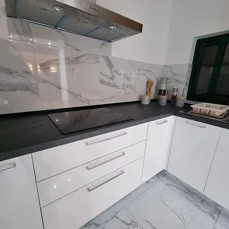 2 Bedroom In Bugibba