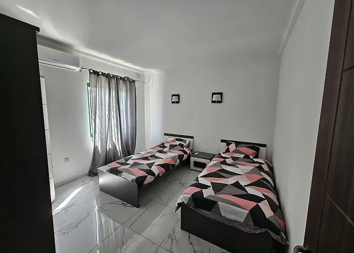 2 Bedroom In Bugibba * St. Paul's Bay